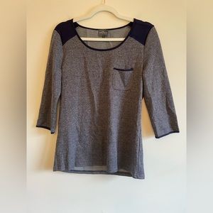 Market & Spruce Top with Pocket and 3/4 Length Sleeves Size Medium